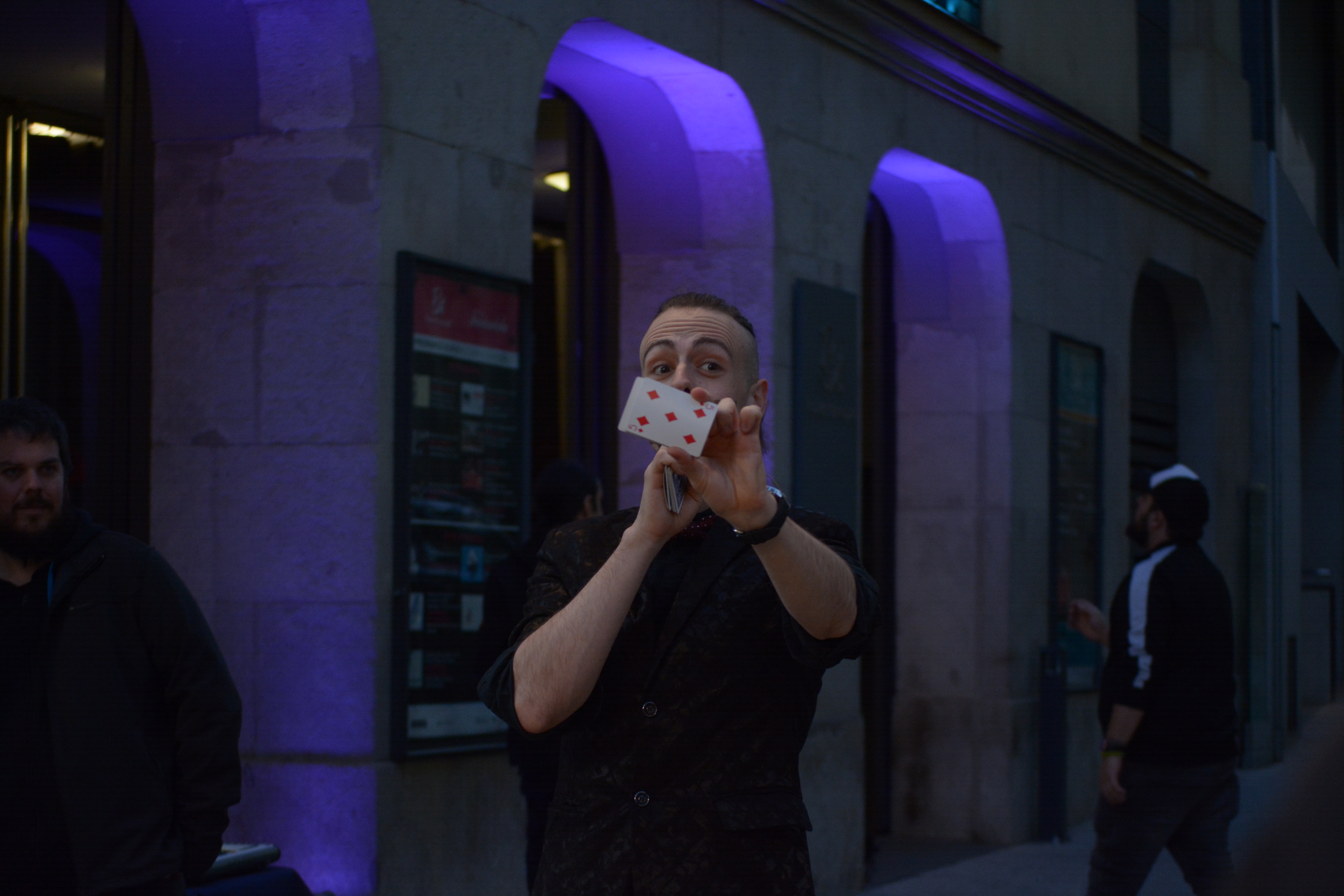 Espectacle de màgia avui al Carrer Sant Pere | Helena Molist