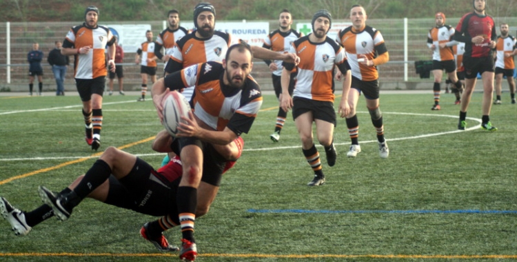 El Sabadell Rugby Club s'allunya de la permanència després de perdre contra el Senglars