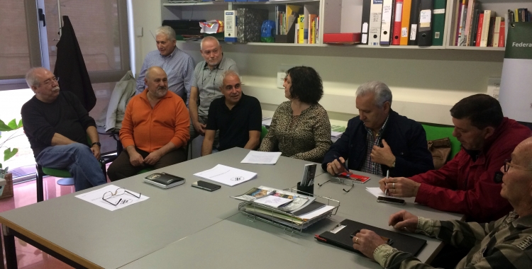 Els membres de la Coordindora del Moviment Veïnal del Vallès aquest matí