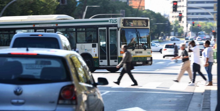 Els autobusos de la ciutat han circulat amb normalitat durant tot el dia. Foto: Roger Benet