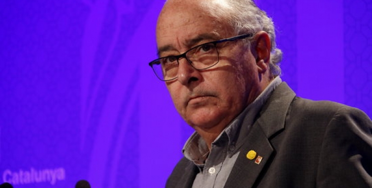 El conseller d'Educació, Josep Bargalló, ha explicat l'acord de govern en roda de premsa | Guillem Roset / ACN