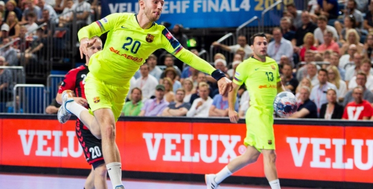 Aleix Gómez va marcar nou gols a la semifinal contra el Vardar. | @FCBhandbol