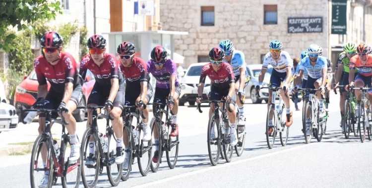 Imatge del Team Ineos a la Vuelta a Burgos amb De la Cruz (segon) a les seves files. | Vuelta a Burgos