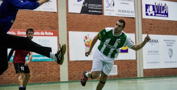 Arnau Xerta, en el partit de la primera jornada contra el Sant Cugat. | OAR Gràcia - Èric Altimis