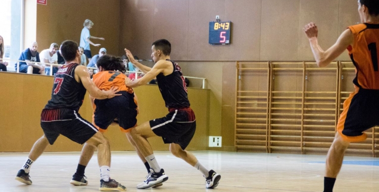 L'últim partit del Bàsquet Pia es va saldar amb derrota a Sant Cugat | Txell Doménech