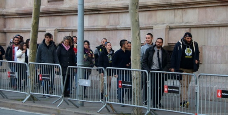 Els encausats arribant a la Ciutat de la Justícia/ ACN