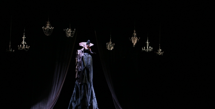 Elisa Vélez (Reina de la Nit) en l'última representació de La Flauta Màgica a La Faràndula, 2013 | AAOS