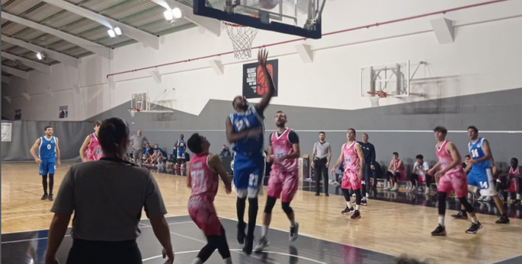 El Club Natació Sabadell, a punt d'encistellar contra el Club Bàsquet Tarragona | Instagram