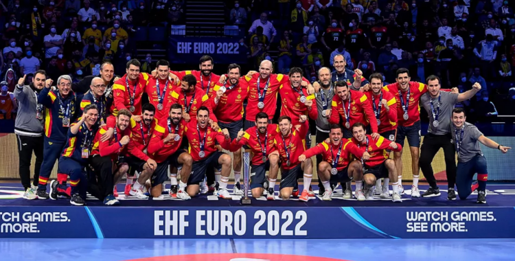 Els Hispanos, al podi amb la plata | Cedida