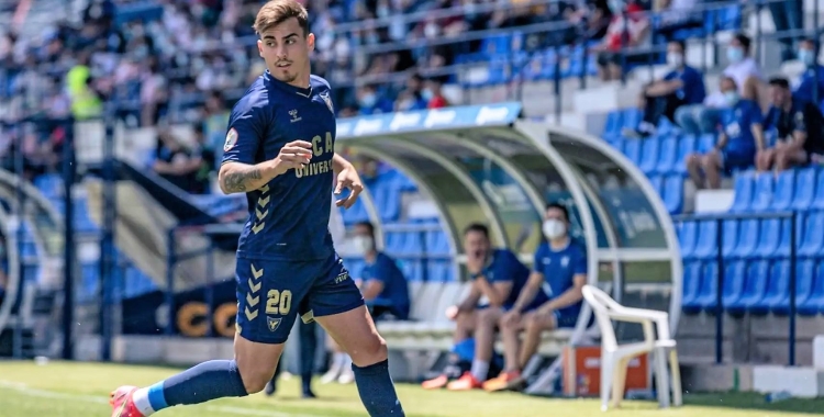 Alberto Fernández portava dues temporades defensant els colors catòlics | UCAM