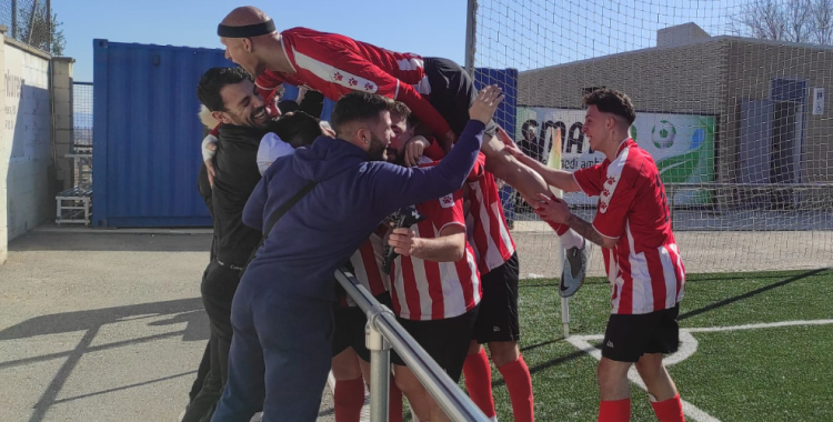 Celebració del tercer gol del Tibidabo a Ca n'Oriac | Sergi Park