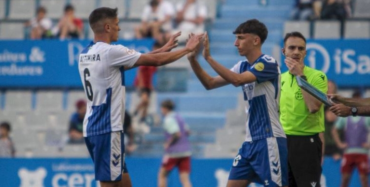 Sander Ballero, el dia del seu debut amb el primer equip, entrant per Altimira | CES