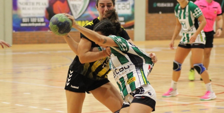 L'OAR femení ve de superar el Mataró a casa | OAR Gràcia