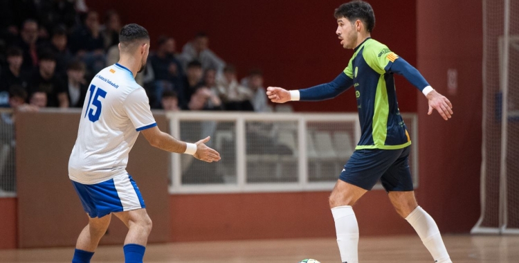 Imatge del derbi entre l'Escola Pia i el Club Natació Sabadell