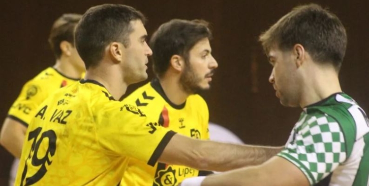 A la primera volta, l'OAR va perdre de set gols a Sant Cugat 