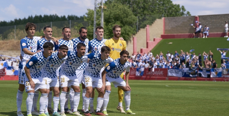 Onze del Sabadell a Tarazona amb l'afició de fons | Pedro Salado