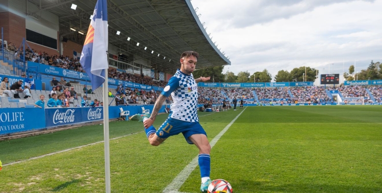 David Astals, servint de cantonada | Roger Benet