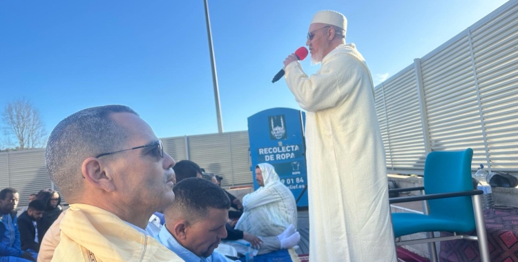 3.000 persones celebren el final del Ramadà a la mesquita de Can Puiggener | Cedida