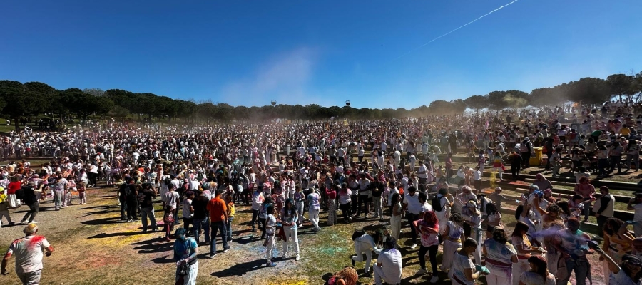 La festa Holi del Parc Catalunya | Pere Gallifa