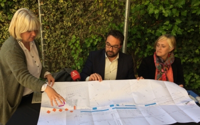 D'esquerra a dreta: Montse Chacón, Juli Fernàndez i Marisol Martínez 