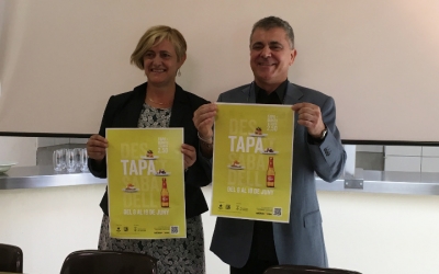 La regidora de comerç, Marisol Martínez, i el president del Gremi d'Hosteleria i Turisme, Jordi Roca | Mireia Sans