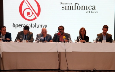 Membres de l'AAOS i l'OSV en la roda de premsa de presentació de la temporada | ACN