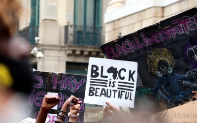 Detall d'una de les pancartes a la protesta 'Black Lives Matter' | ACN