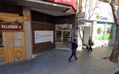 Entrada del Servei d'Intervenció Especialitzada al carrer de les Valls | Google Maps