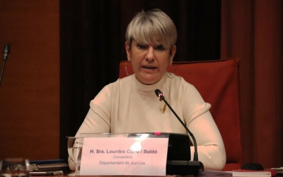 La consellera de Justícia, Lourdes Ciuró, durant la compareixença a la comissió per explicar els pressupostos | Maria Asmarat