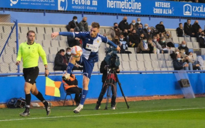 Footters ja no emetrà els partits de la Primera RFEF | CES
