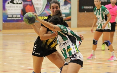L'OAR femení ve de superar el Mataró a casa | OAR Gràcia