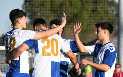 El Sabadell 'B' va guanyar 3-0 el Santboià i és segon a la Lliga Elit