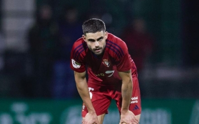 Molina, en una imatge amb l'Osasuna Promesas | @guillemmolina