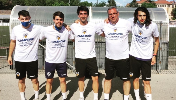 Albert Milà va assaborir l'èxit amb el cadet | FutBaseCES