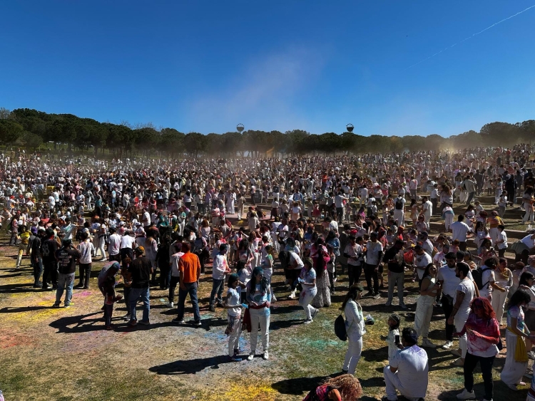 Holi