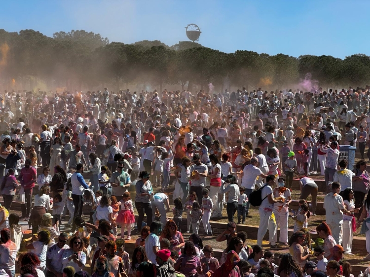 Holi